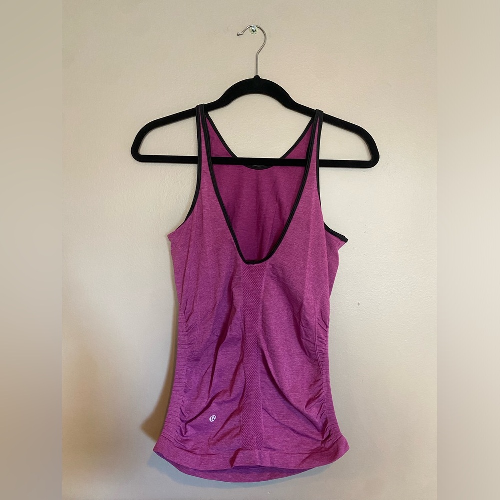Lululemon In The Flow Tank - Picture 7 of 9